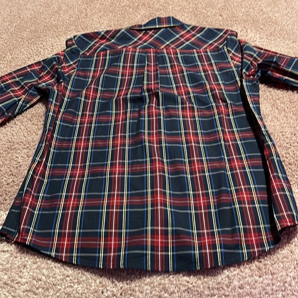 Untuckit button down - Picture 6 of 7